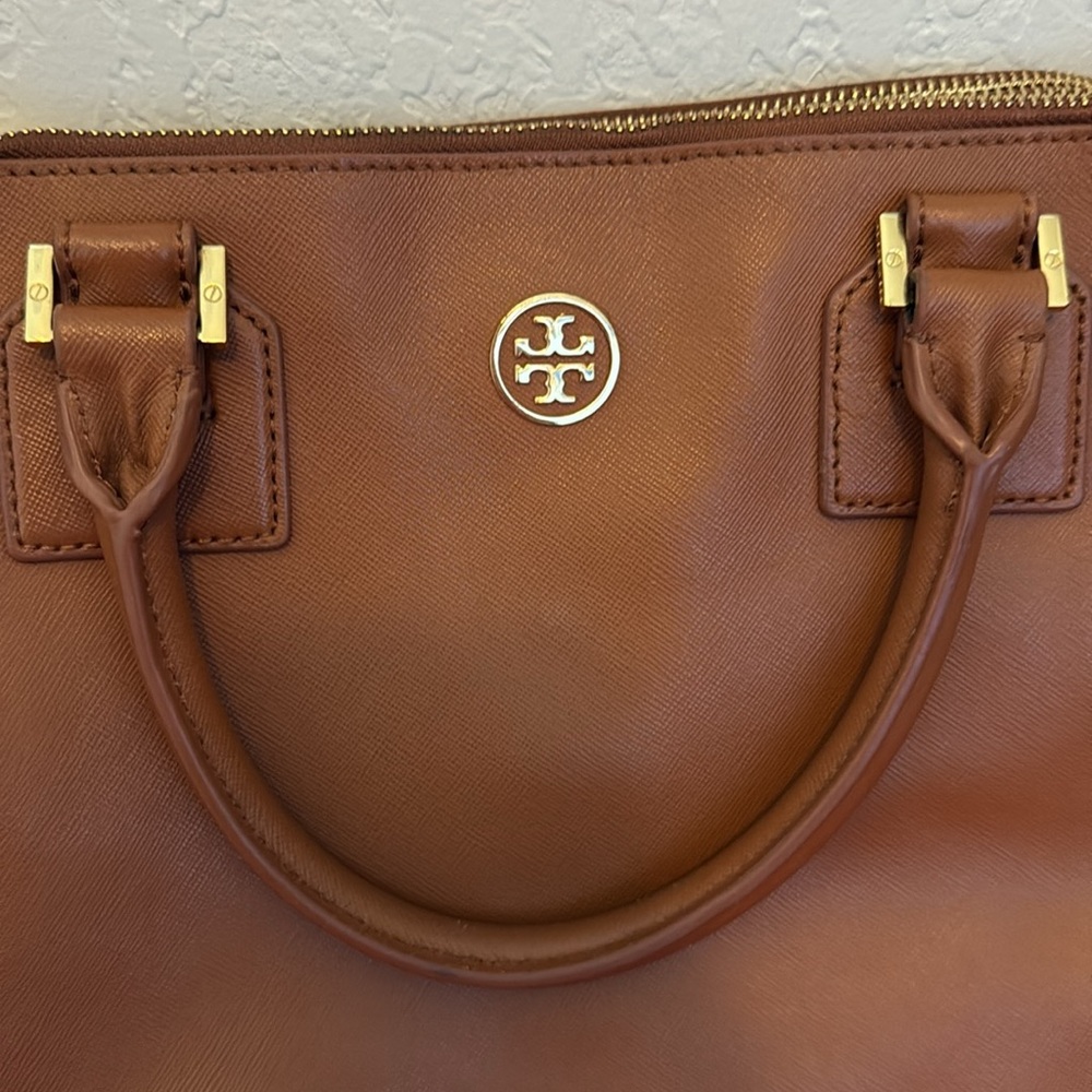 Tory Burch Robinson double zip tote - Picture 2 of 5